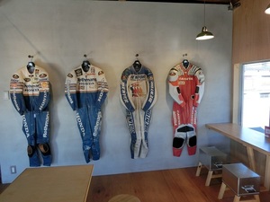 KUSHITANI CAFE04.jpg